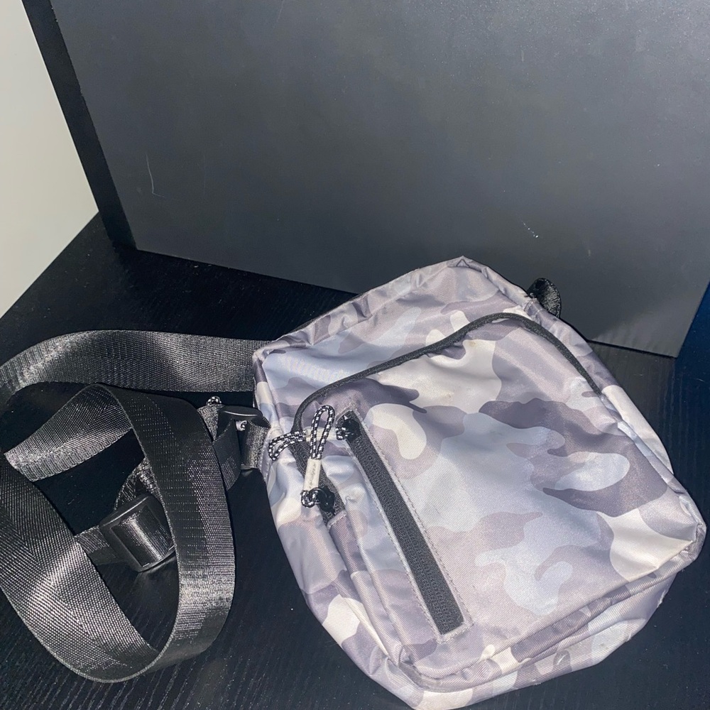 Men's Camouflage Crossbody Bag